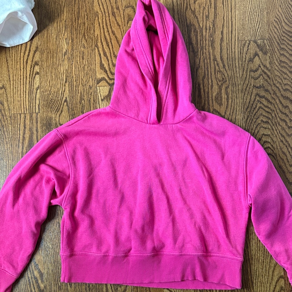 Zara Cropped Fuchsia Hoodie
